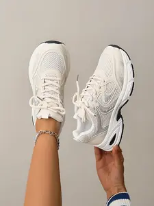 New Thick Sole Women's Fashion Casual Shoes, Breathable Comfort Flat Outdoor Running Mesh Sports Shoes, Sporty Running Shoes, All Seasons
