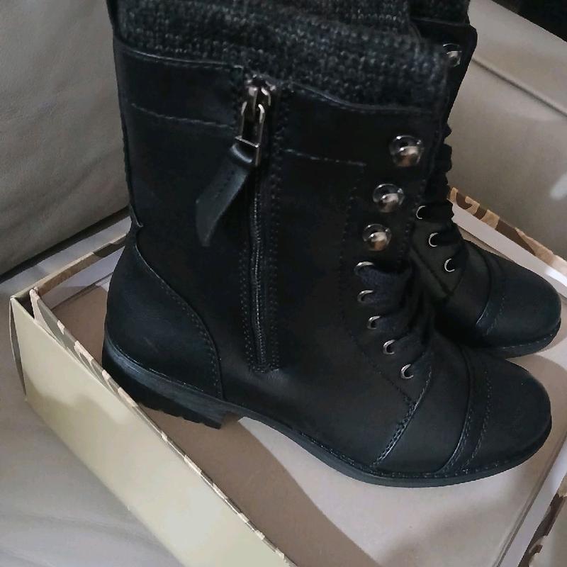 Taya Black Leather Combat Boots with Zipper and Laces for Men and Women