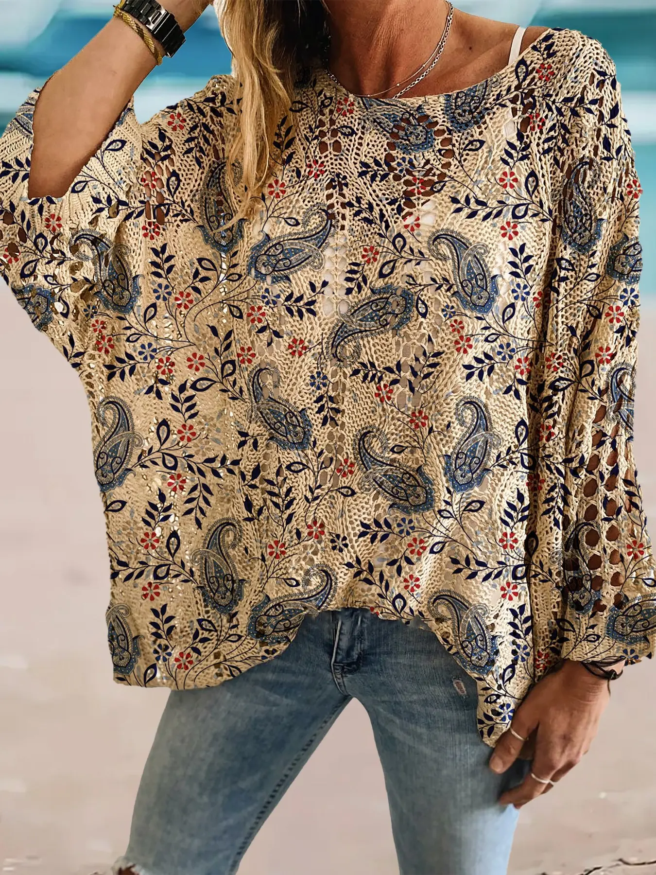 Spring and summer round-neck diamond hollow batwing-sleeve Women top, bohemian Style geometric print, casual layering cardigan for beach vacations.