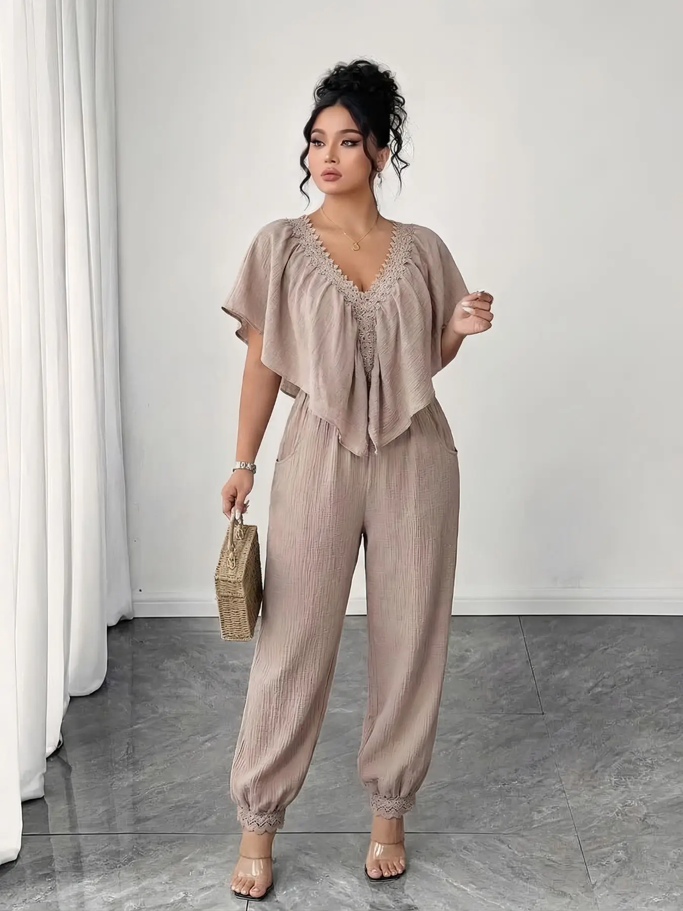 Plus Size Women's Elegant Textured Batwing Short Sleeve High Waist Jumpsuit, Loose Fit Comfortable Daily Wear