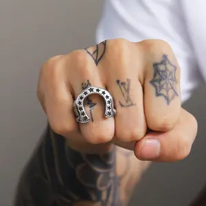 [Hip Hop Retro Ring] Stylish 1pc Stainless Steel U-Shaped Horseshoe Ring, Vintage Design, Ideal for Daily Wear & Sports Events, Perfect Holiday Gift, Retro Rings