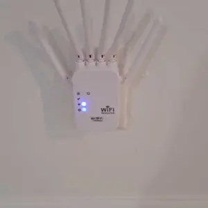 WiFi Extender, 1200Mbps Dual Band 2.4GHz/5GHz Signal Booster with 6 High-Gain Antennas, Covers Up to