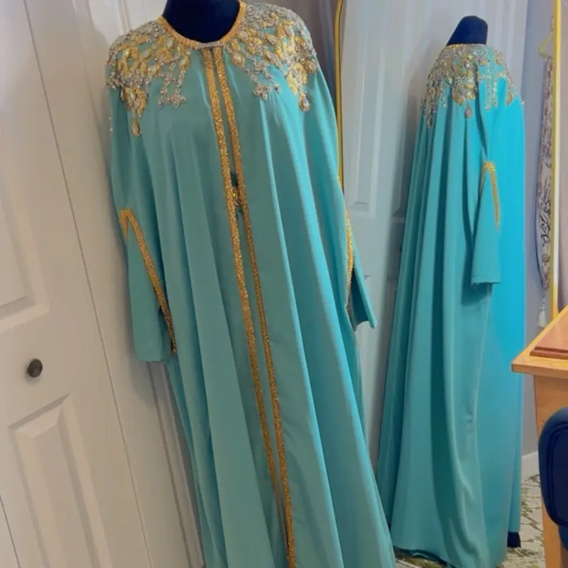 Turkish Caftan - Long Sleeve, Plain Design, Elegant Style
