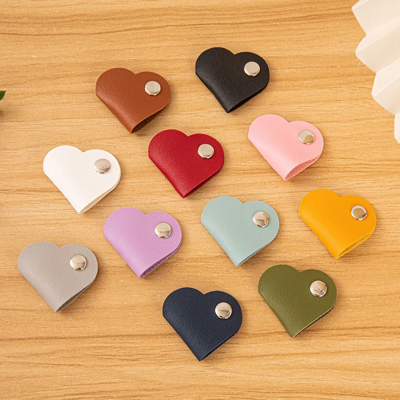 11-Piece Heart Leather Cable Organizer Set, Travel Cable Organizer, Cord Storage, Desk Cable Management, Premium Organizer, Cute Wire Management Clips for Data Cables, Power Cords, Headphones, Unisex Cable Holder Kit