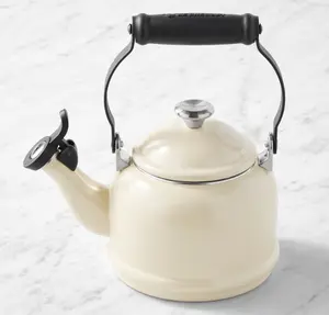 Le Creuset Classic Demi Tea Kettle
