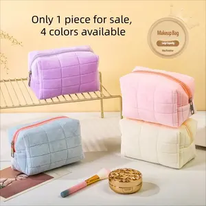 Plush Convenient Makeup Bag, Large Capacity Checkered Toothbrush Case, Cosmetic Organizer, Hair Care Multi-Functional Storage Bag