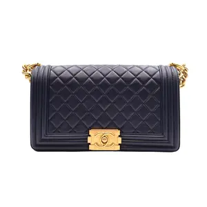 Pre-owned CHANEL leather Shoulder Bags Quilted Calfskin Boy Flap Shoulder Bag (JMG00064)