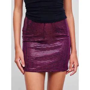 Cider [size 2-10] Sequin Mid Rise Solid Mini Skirt