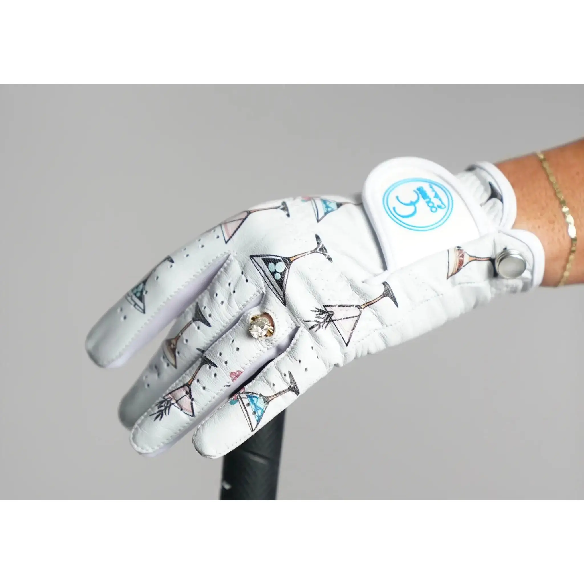 The Tini Glove