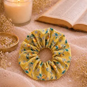 scrunchie