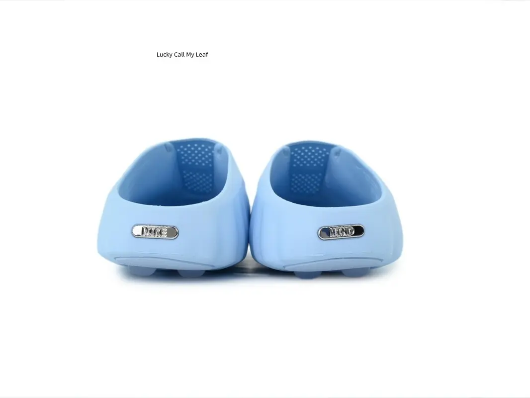 Fashion Closed‑Back Slip‑On Mule Slippers Pastel Blue Upper Silver Decorative Logo Lightweight Ergonomic Street Footwear For All‑Day Wear