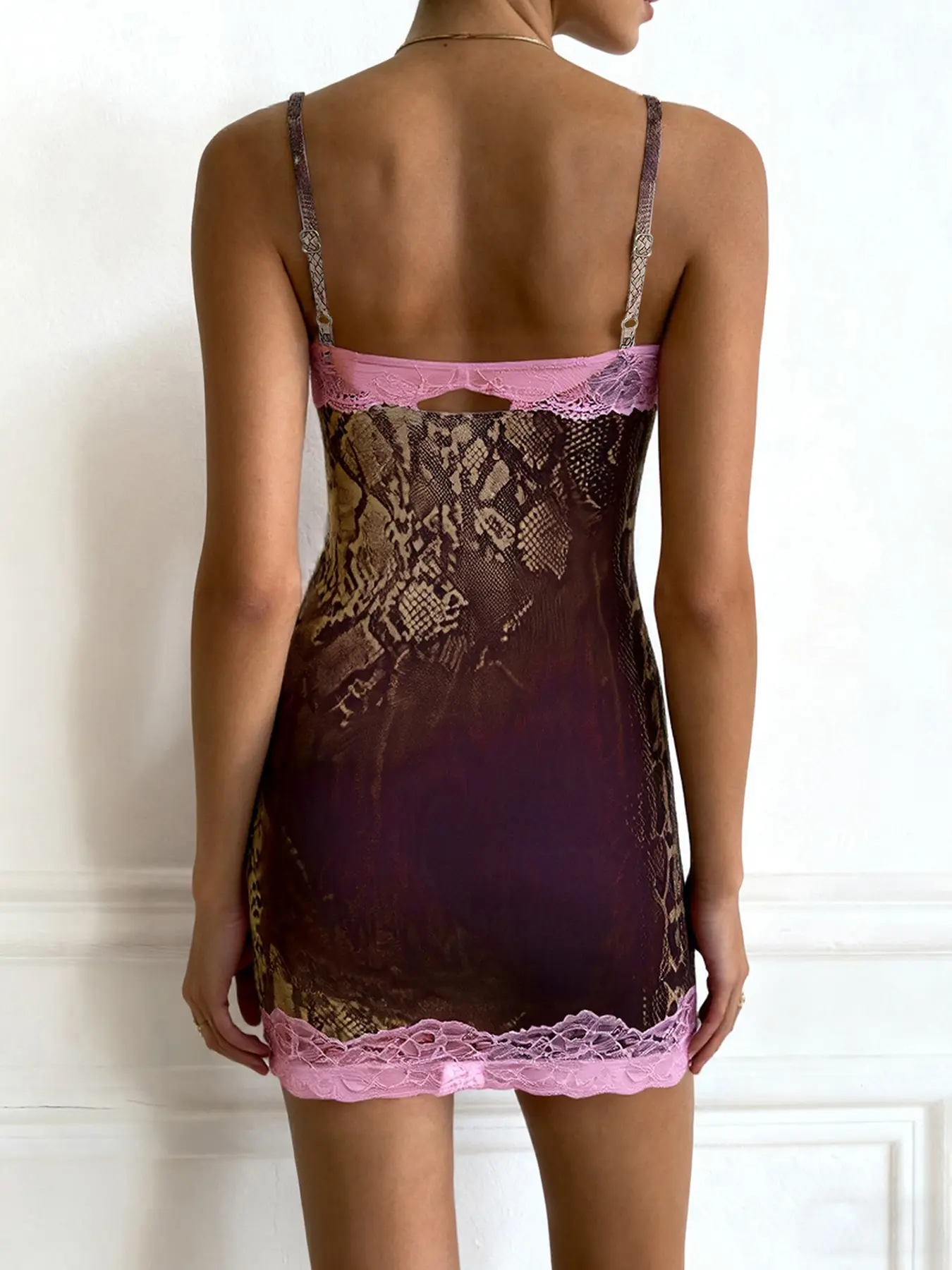 Women's Pink Lace Patchwork Chest Design V neck Slim Fit Strap Dress, Fashion Vintage Snakeskin Print Color Block Hem Bodycon Sexy Dress - TikTok Shop Women's Pink Lace Patchwork Chest Design V neck Slim Fit Strap Dress, Fashion Vintage Snakeskin Print Color Block Hem Bodycon Sexy Dress - TikTok Shop