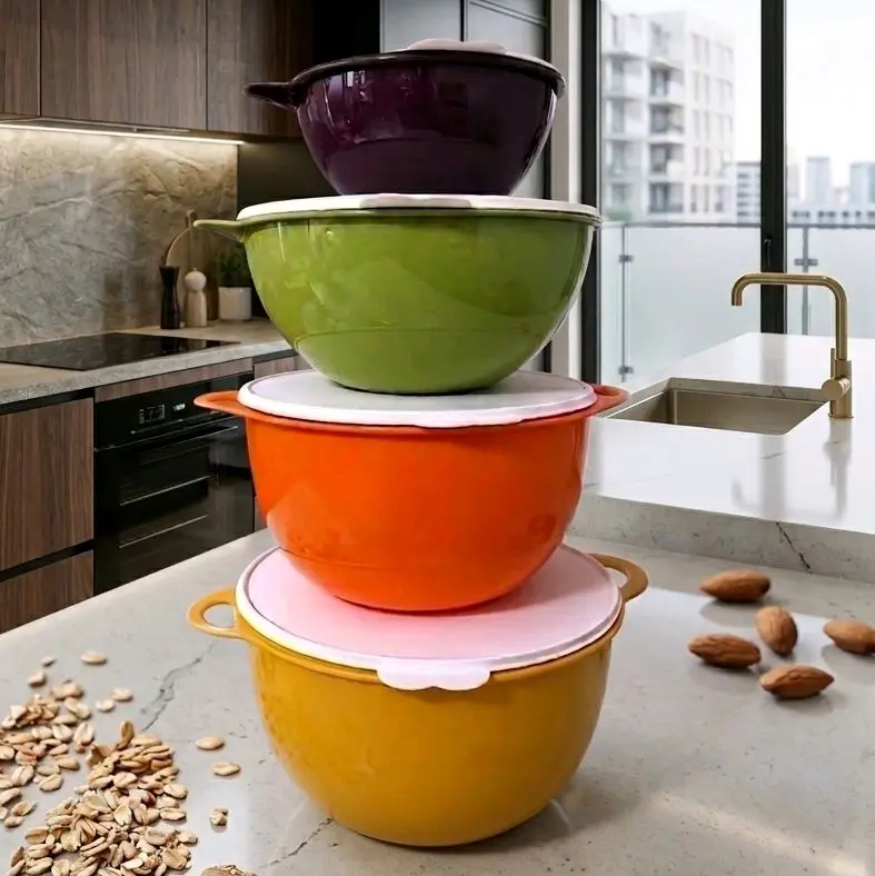 Set of 4 Ultra mixing bowls