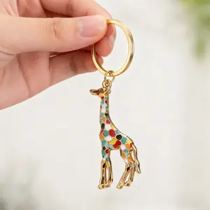 Women's key ring key chain, creative key chain, giraffe design, exquisite key chain, school bag pendant and accessories, unisex style, backpack accessories, car key pendant and accessories, Christmas, key chain accessories, African travel souvenirs