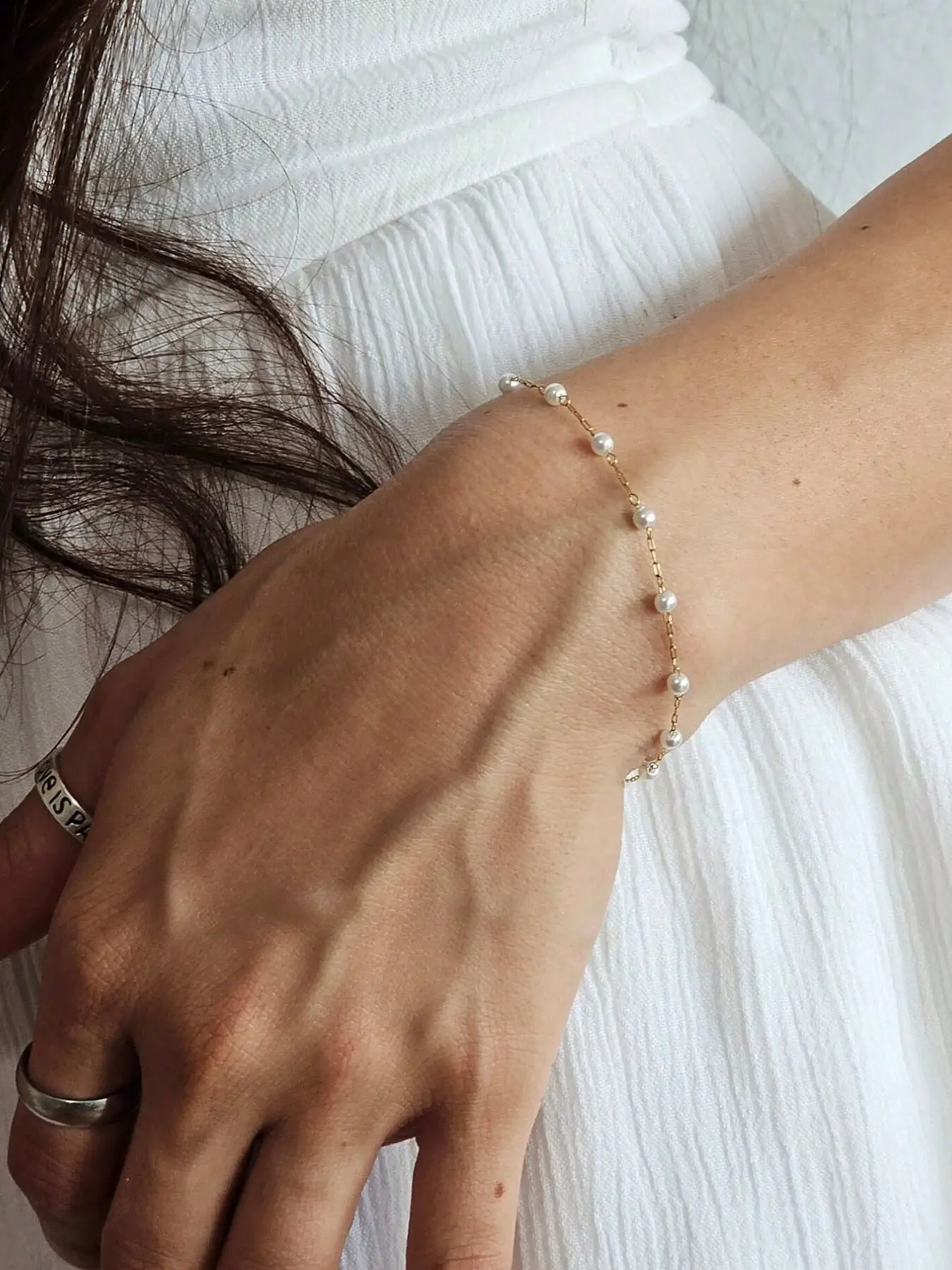 Dainty Faux Pearl Chain Bracelet, Stainless Steel Minimalist Bracelet for Women, Elegant Wedding Jewellery, Bridesmaid Gift, Mothers Day Gift, Elegant Minimalist Bangle