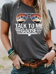 Women's "talk To Me Goose" Graphic Print Round Neck Tee, Vintage Trendy Streetwear Casual Fitted Short Sleeve T-shirt for Daily Wear, Ladies Summer, Womenswear