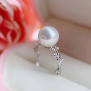 Piswency Leaf Design Freshwater Pearl Ring, 925 Sterling Silver Adjustable Ring with Sparkling Luster, Elegant Jewelry Gift for Her