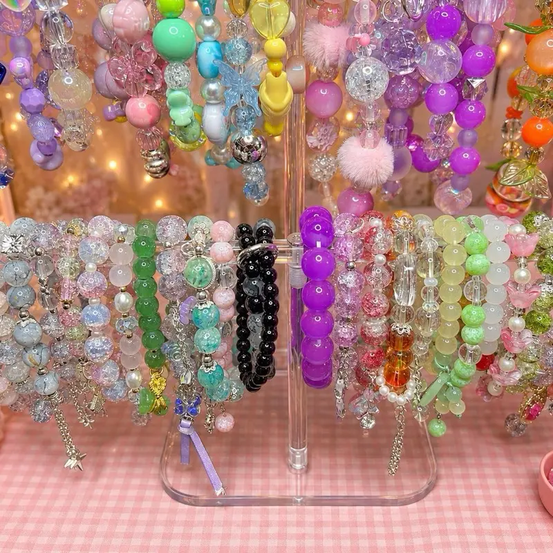 Stylish Glass Bracelet - Fashion Accessory for Daily Wear
