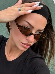 Unisex Fashionable Tortoiseshell Sunglasses, Lightweight Durable Cat Eye Shades, Street Style Hip Hop Narrow Frame, Outdoor Activities