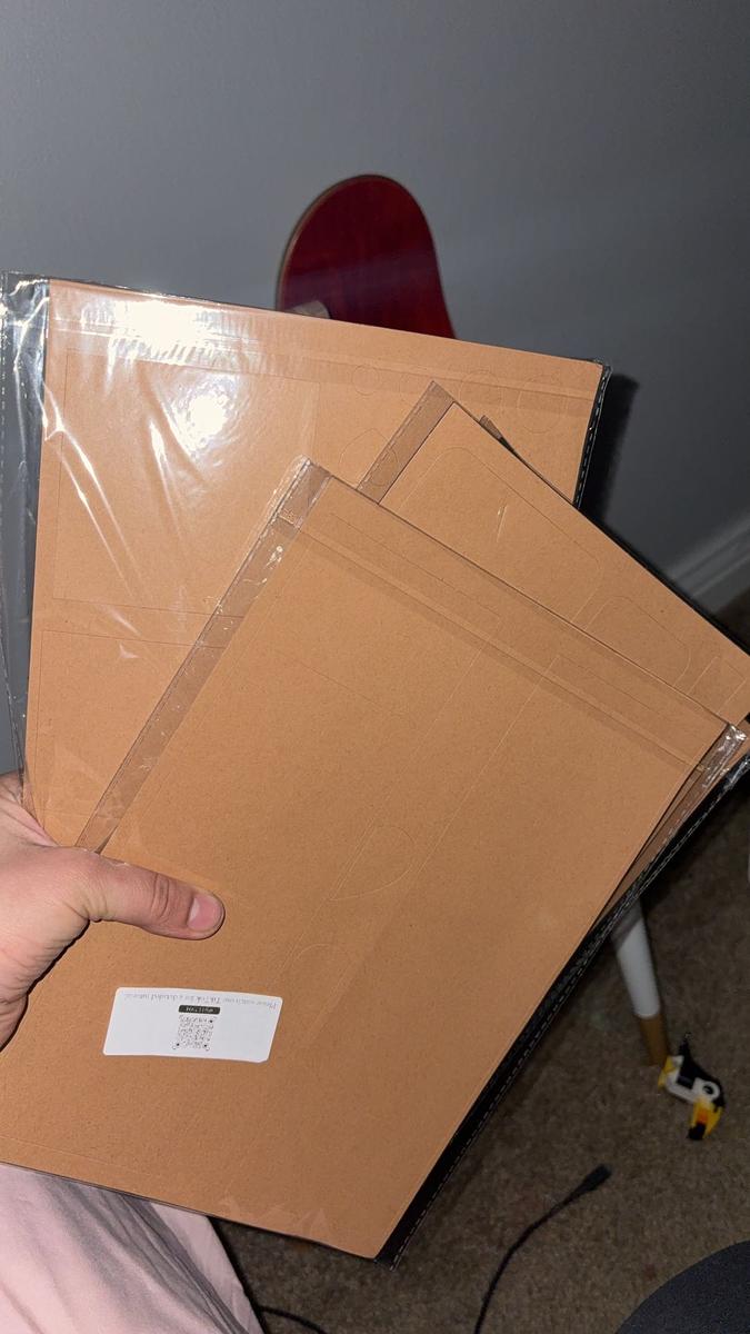 Item: Mechanism kit, Kraft paper