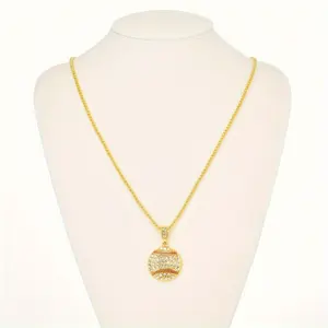 Classic hip-hop diamond-encrusted baseball pendant necklace, street-style personality corn chain set, exquisite