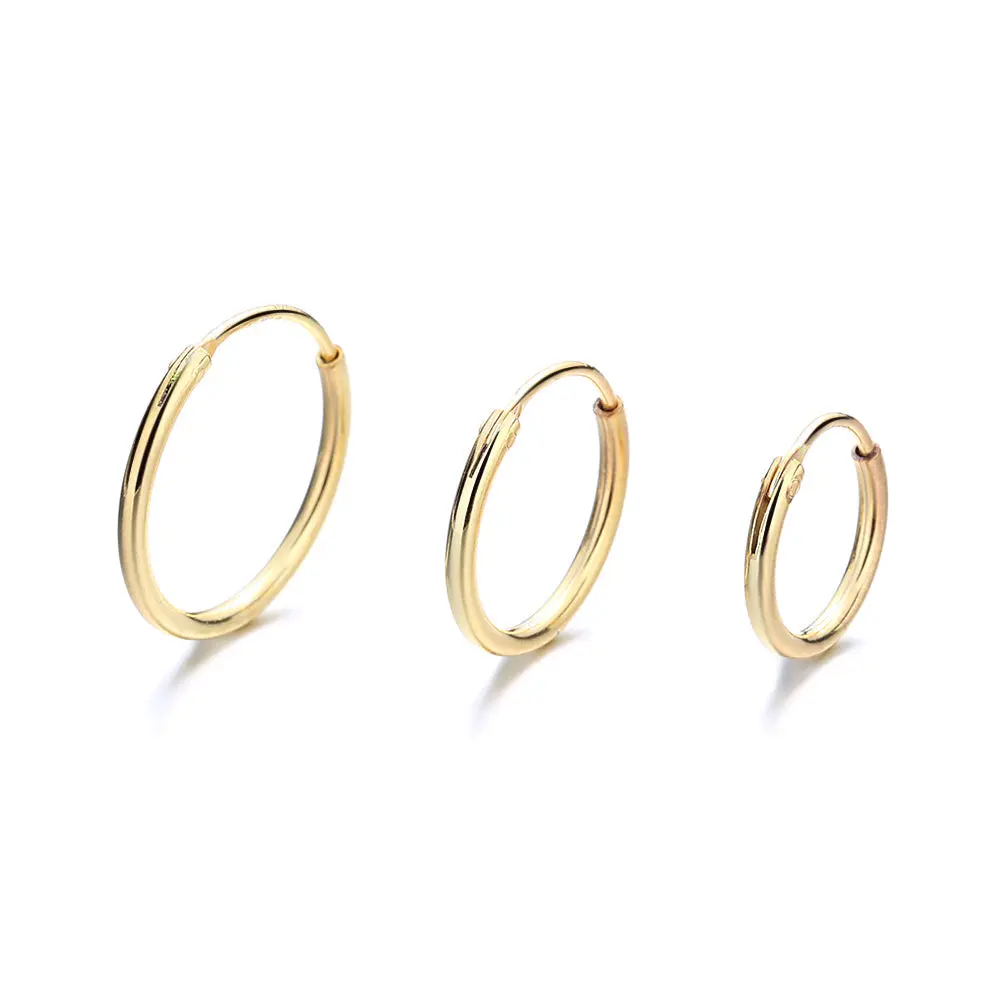 Amy & Annette 14K Gold Hoop Earrings Set of 3 Sizes
