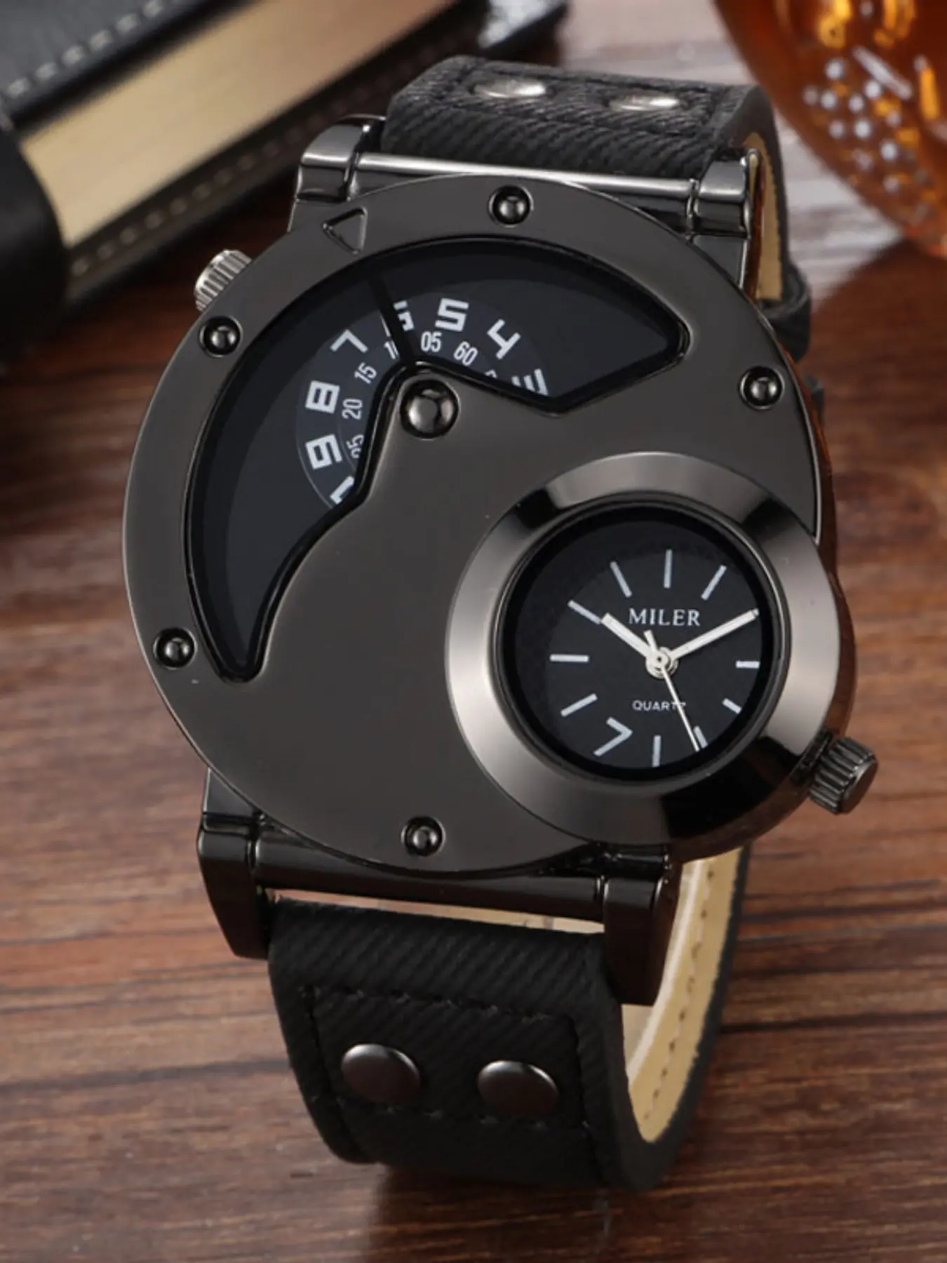 New Fashion Outdoor Sports Watch, Casual Watch, Retro Denim Strap, Dual Movement, Dual Time Zone Display, Men's Quartz Wristwatch, Quartz Analog Wristwatch, Analog Quartz Watches