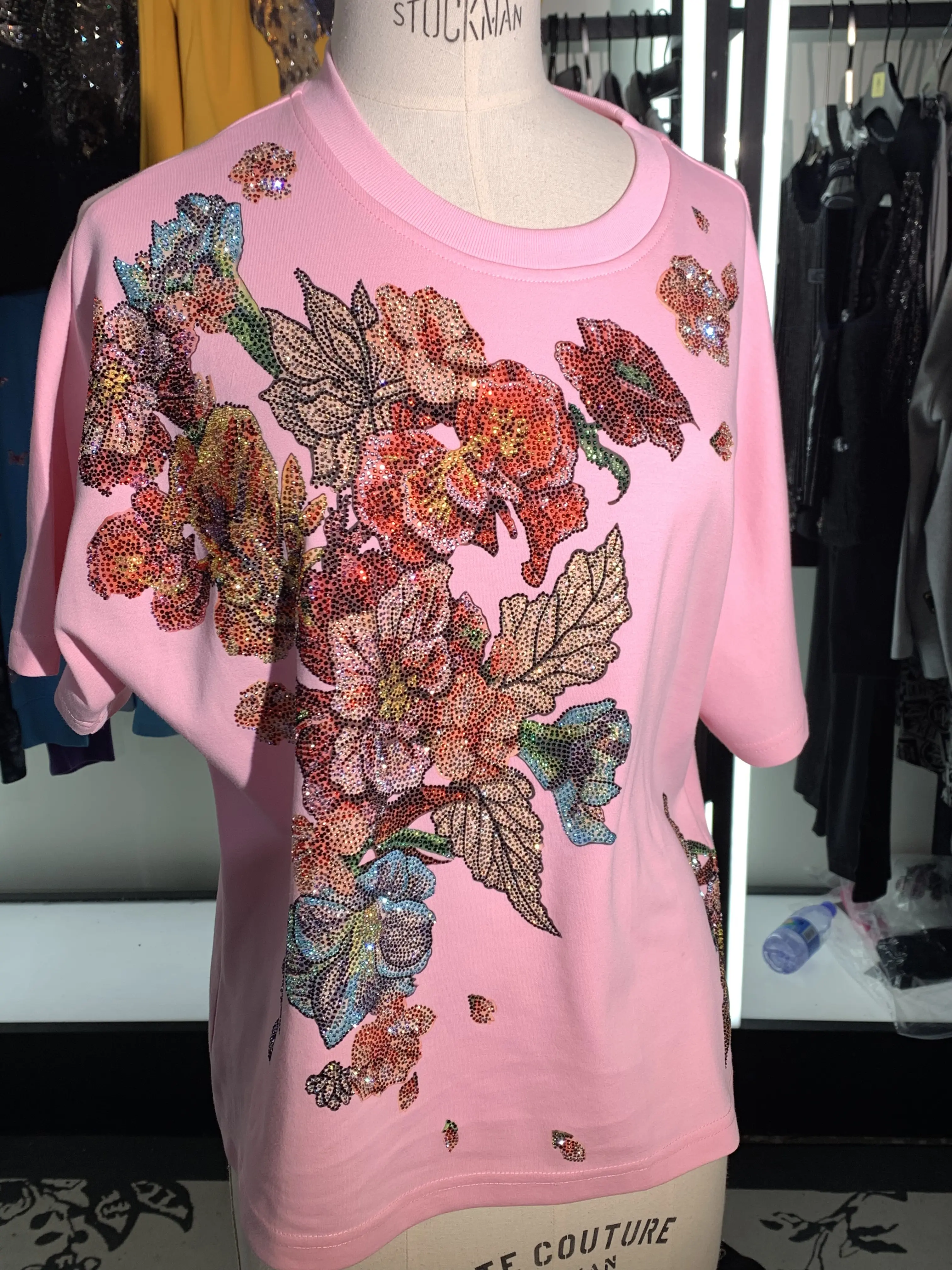 TCH—Light Luxury，Unisex Outfit, New Arrival Rhinestone Design Flower Pink Tshirt Shortsleeve Top western outfits shirts women Womenswear Summer Streetwear Round Neck