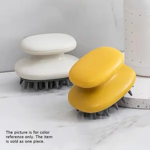 Soft Silicone Scalp Massager Brush, Hair Cleaning Comb for Men and Women, Heatless Styling Tool, Single Item Pack