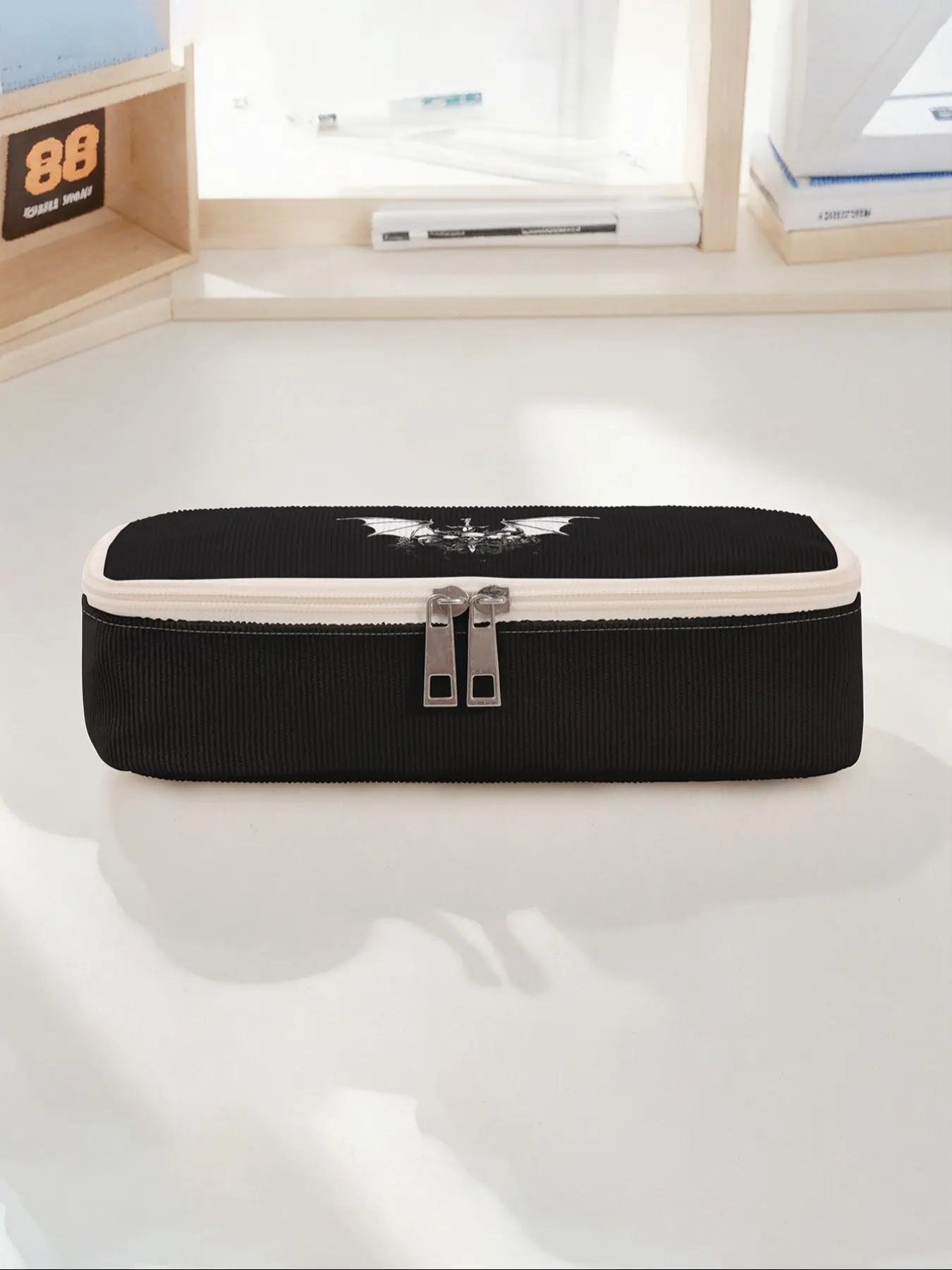 Skull Pattern Large Capacity Pencil Case, Durable Multi-Functional Storage Bag, Portable Zipper Organizer for School Office Supplies