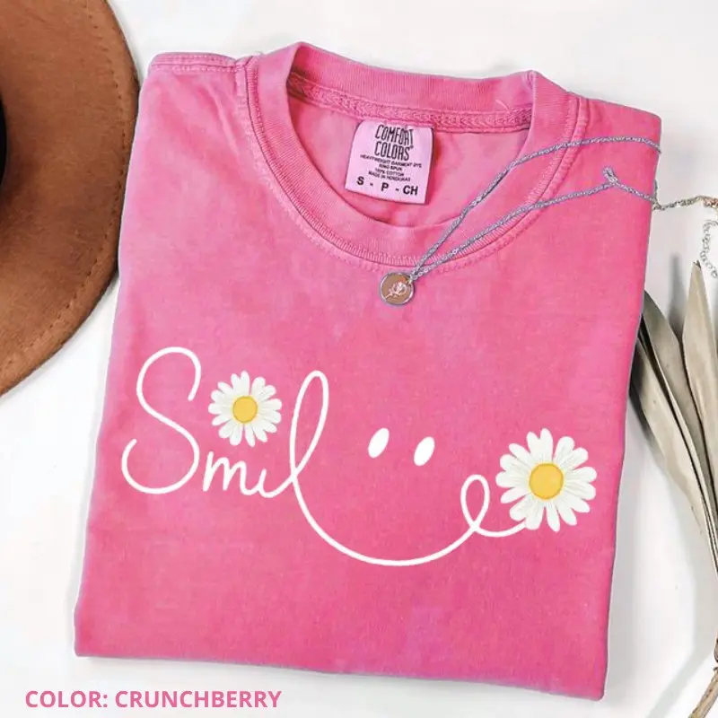 Comfort Colors Daisy Smile Face Shirt, Daisy Flower Smile Tee, Summer Women Gift, Daisy Women's shirt, Floral Gift For Women, Mom Trendy Flower Shirt