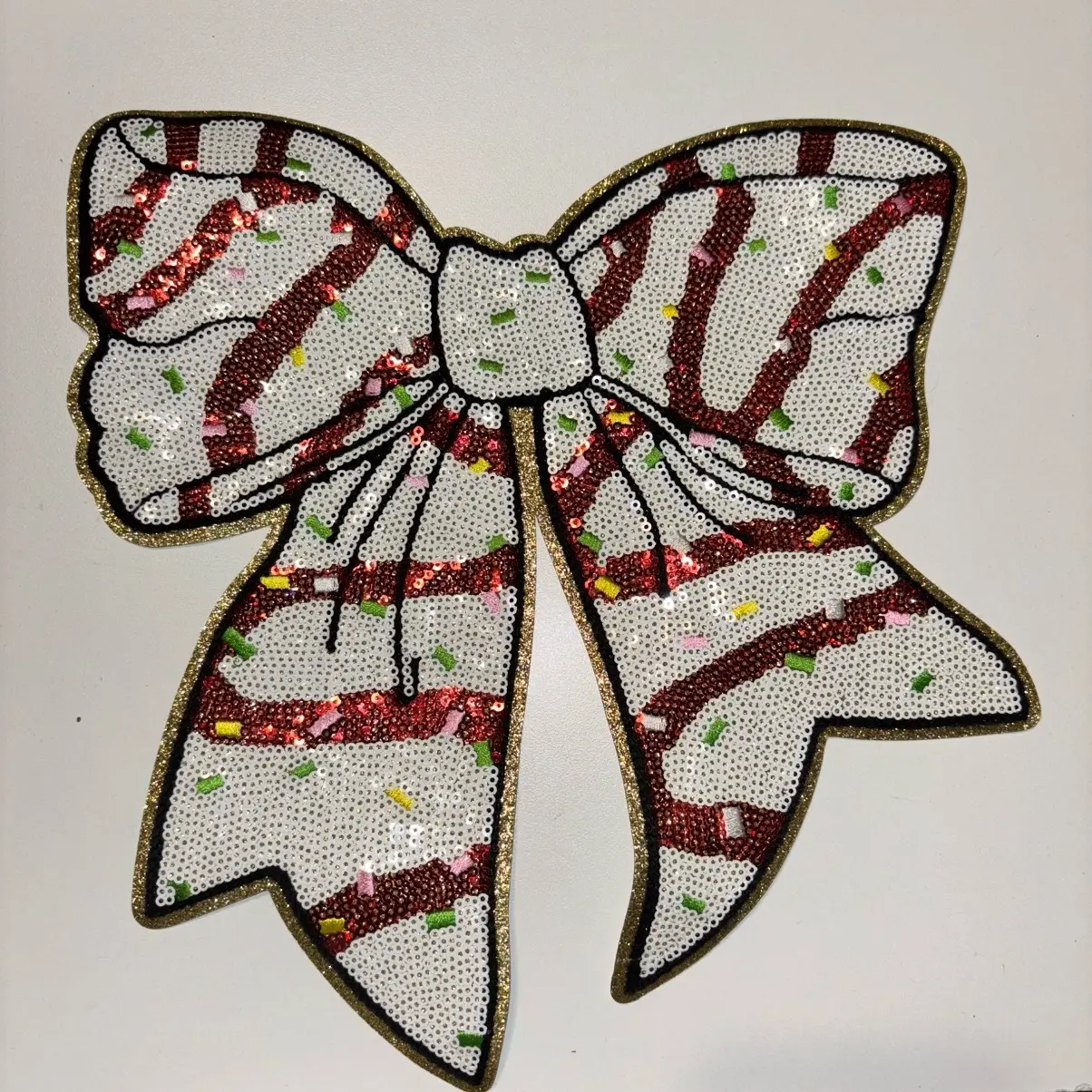 CHRISTMAS CAKE BOW SEQUIN PATCH - iron on