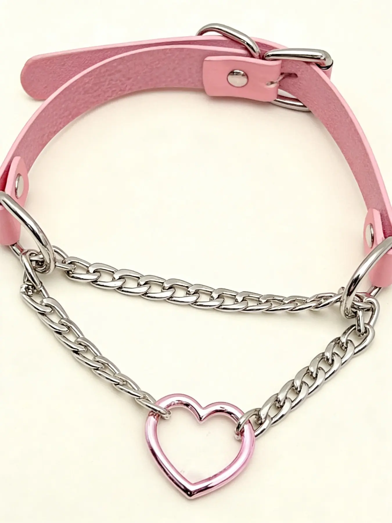Halloween Punk Gothic Faux Leather Fashion Heart Shaped Necklace, Chain Necklaces, Heart Pendant Necklaces, Daily Festival Party Clothing Decoration, Halloween Tie-Style Necklace Apparel