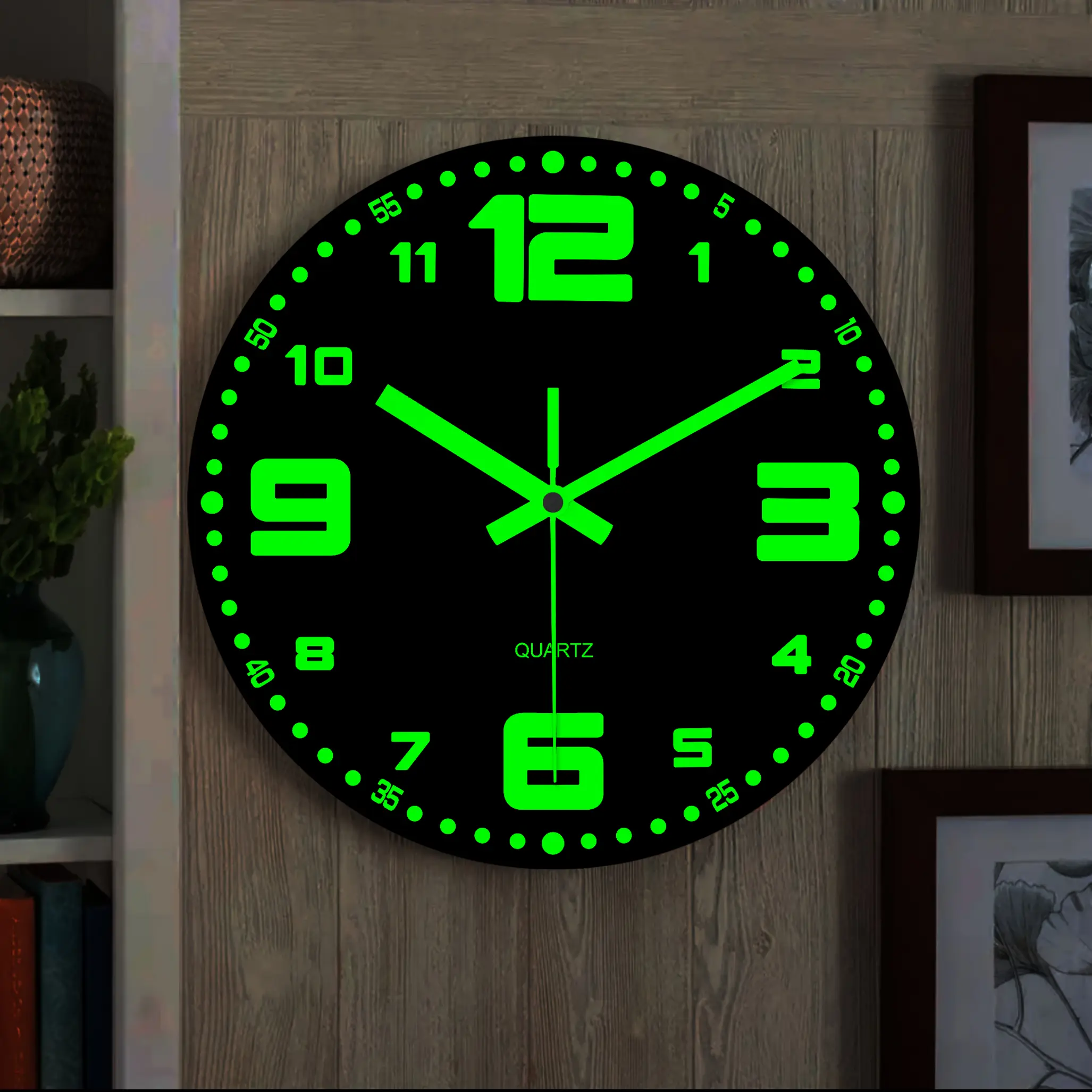 Constantplanet 1pc 10inch 12 inch Wall Clock - Silent, No Ticks, Numbers And Hands, Black Irregular Modern Design for Bedroom, Living Room, Kitchen Decoration (excluding Batteries), Bedroom Wall Clock | Modern Aesthetic |Wall, Requires Self-assembly