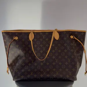 Pre-owned Canvas Tote Bags Louis Vuitton Monogram Neverfull GM
