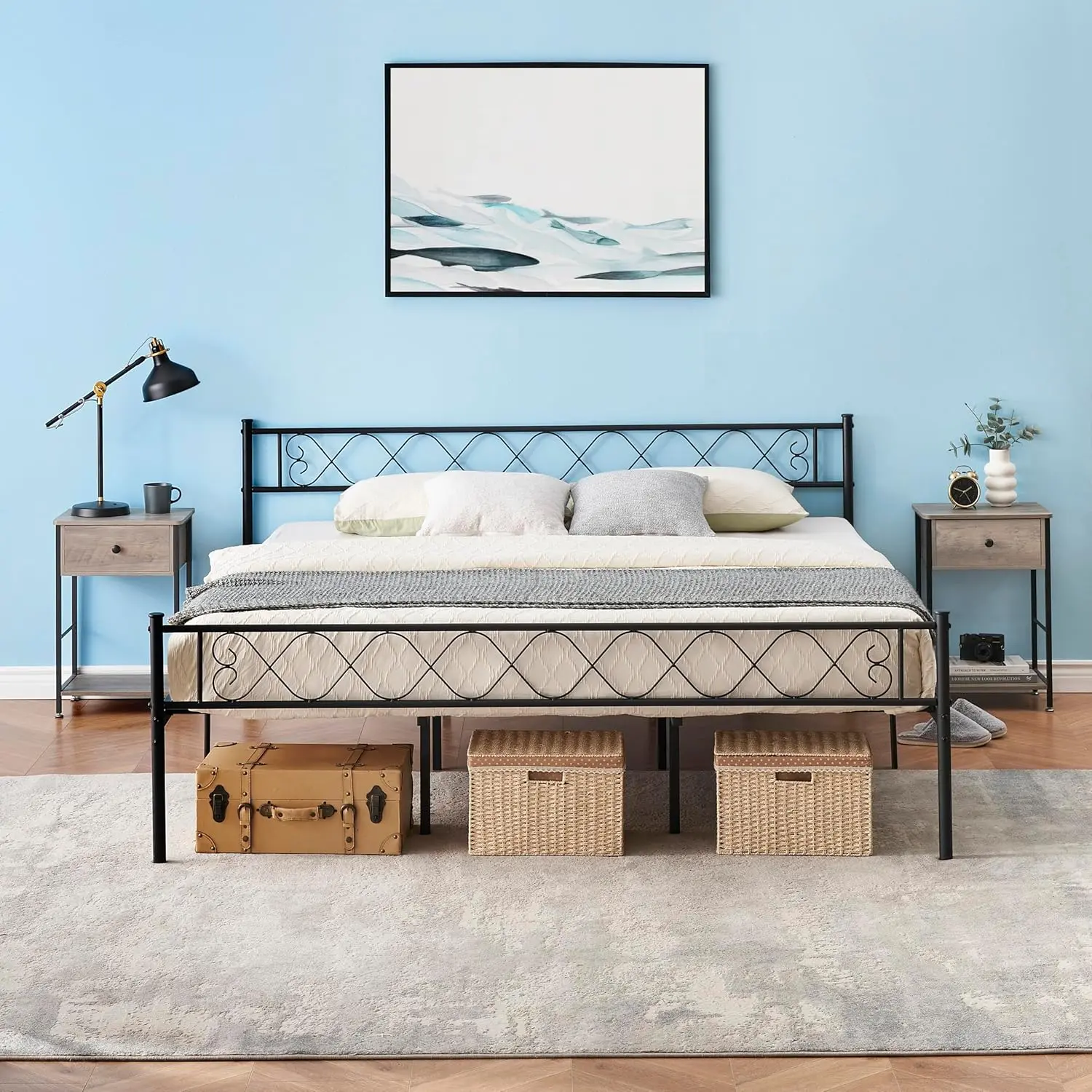 Black California King Heart-Shaped Iron-Art Platform Bed Frame with Headboard, Footboard, Metal Frame, 13 Slats Support, Quiet Rails, No Box Spring Needed, Easy Assembly, Metal Bed Frames, King-Size Bed Frames