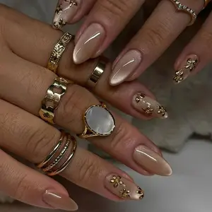10pcs Clear Nude Base with Champagne Gold Cat Eye Glitter, Glossy Finish, Medium Squoval Nails, Long Finger Lines, Nail Designs, Nail Art Set