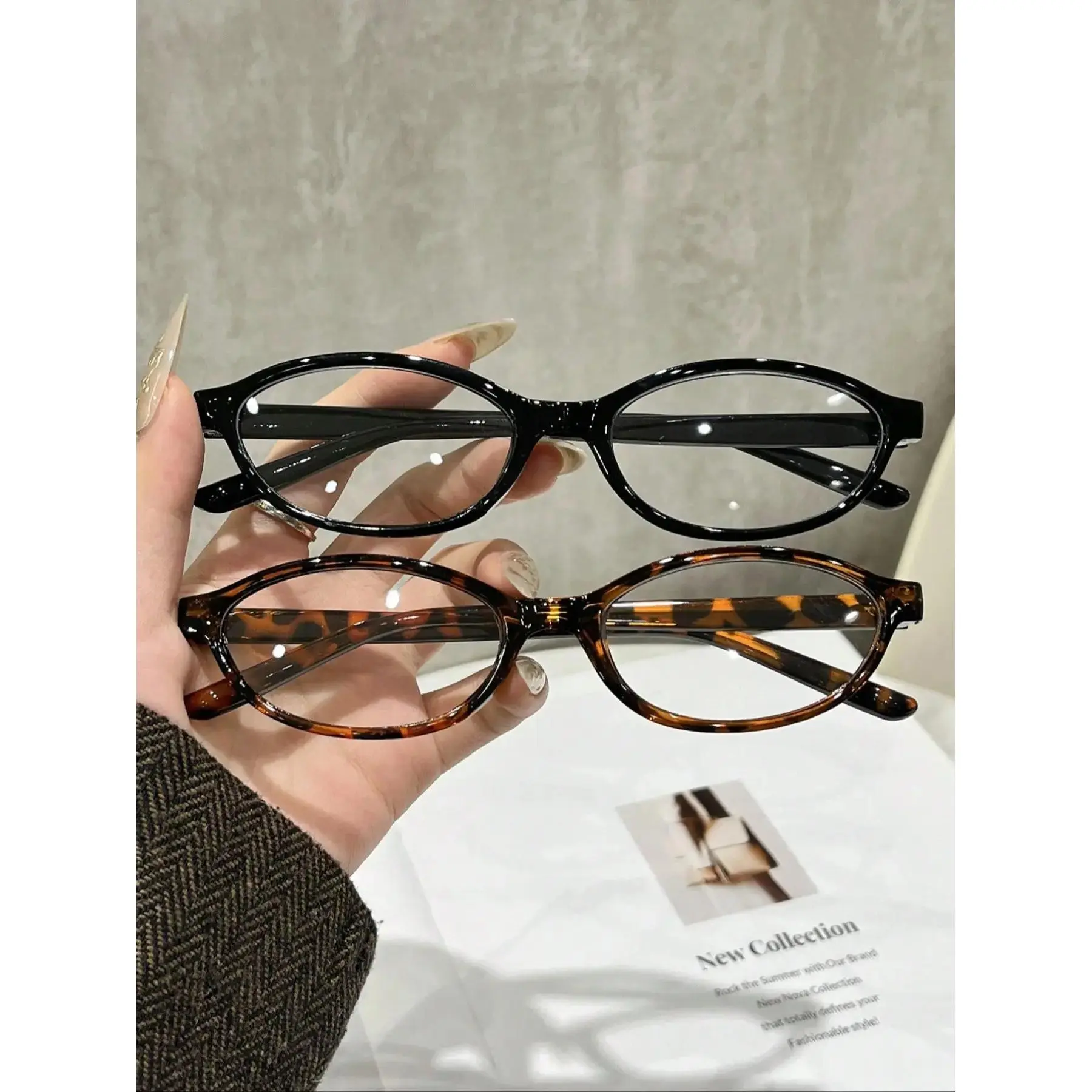 Women's Retro Oval Sunglasses - Vintage Leopard Print Lightweight PC Frames, Slim Curve, Non-Prescription Unisex Eyewear for Daily Outings, Durable Quirky 1 Size Fits All Glasses, One Size Fits