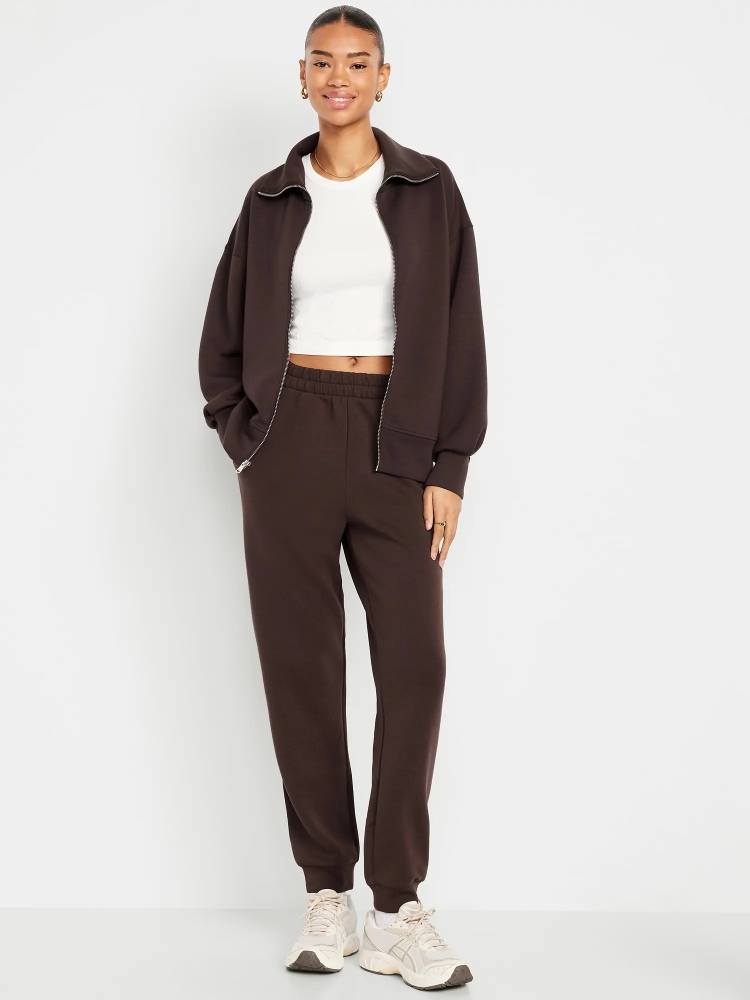 Old Navy Women's High-Waisted Bounce Fleece Jogger Sweatpants Old Navy Women's High-Waisted Bounce Fleece Jogger Sweatpants