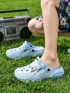 Summer EVA Beach Clogs for Men and Women, Thick-Soled, Color-Blocked, Simple and Stylish, Detachable and Washable, Couple's Sandals