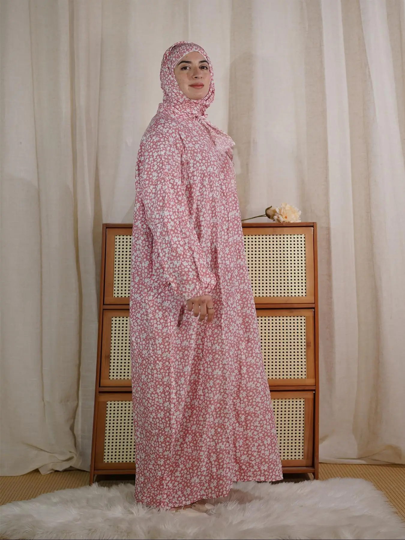 Women's Ditsy Floral Print Abaya with Scarf, Modest Long Sleeve Dress, Women's Islamic Clothing for All Seasons