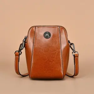 Leather Crossbody Purses for Women, Soft & Durable Ladies Sling Handbag, 100% Oil-Rich PU Leather, Adjustable Strap, Large Capacity & Zip Pocket