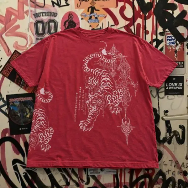 Vintage 2000s Ornamental Tiger Graphic Antique Cherry Red Gildan Tee, Y2k T-shirt, Gifts For Him, Gifts For Her, Vintage Graphic Tee, Unisex Vintage Graphic Tees Gothic Grunge Y2k Emo Scene Amity Affliction Style Clothes Men Women Streetwear