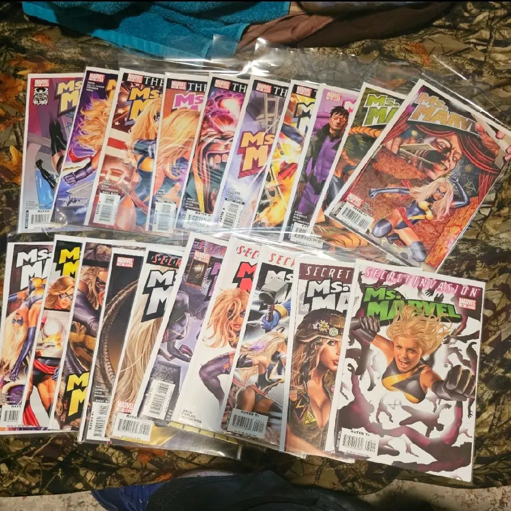 Ms. Marvel Comic Book Lot - 20 Issues (Numbers 11-30)