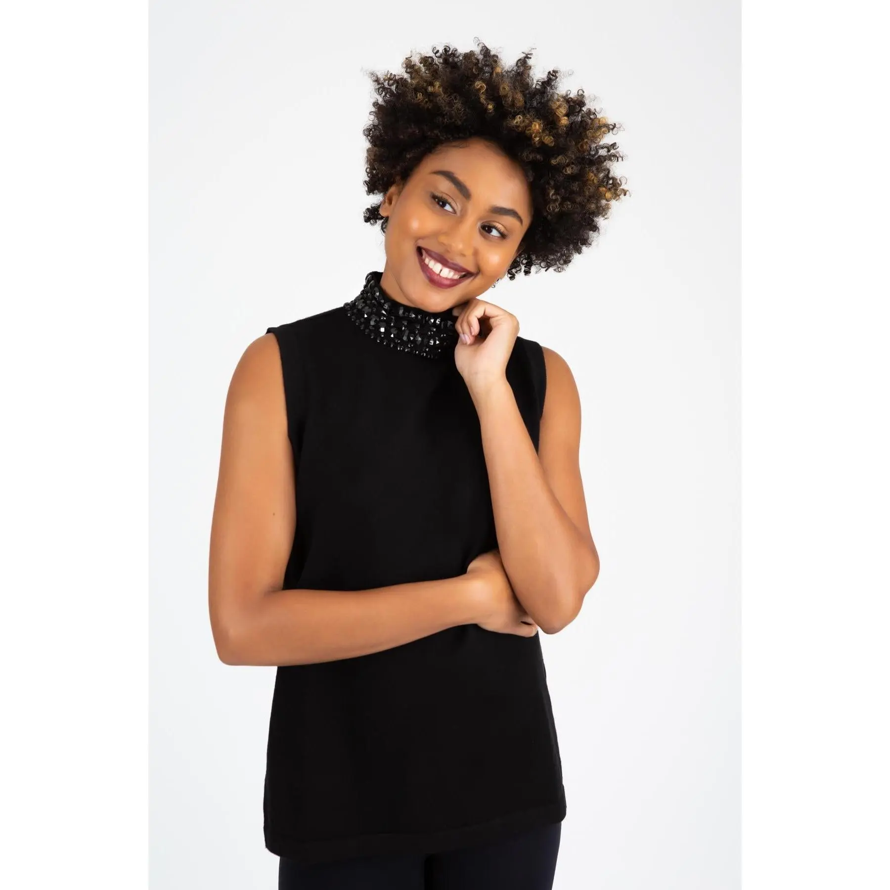 Bejewelled Neck Sleeveless Sweater