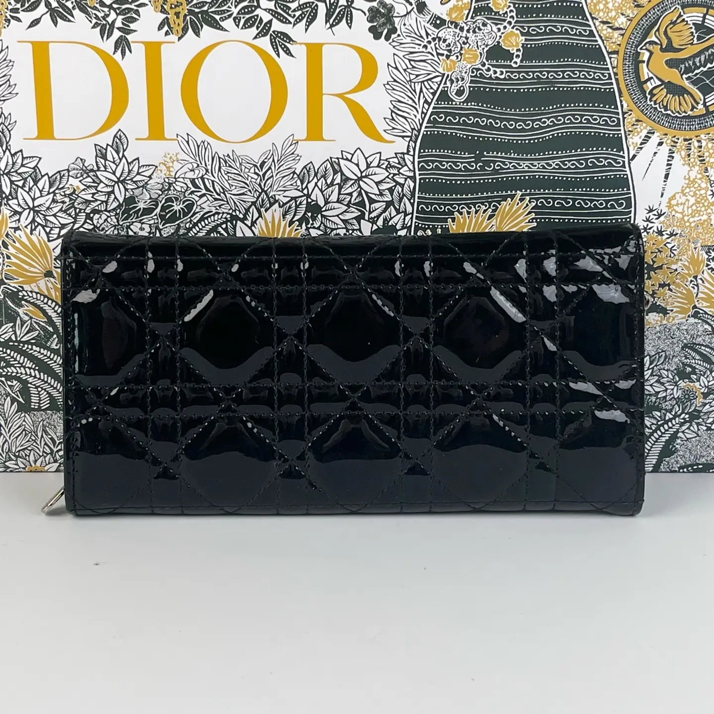 Pre-owned Dior Black PATENT Chain Purse CC0200