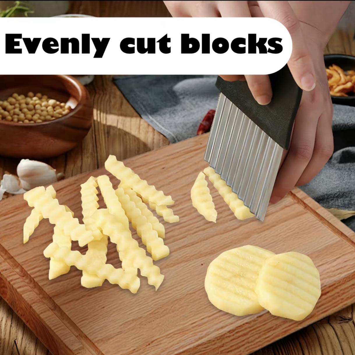 2 Counts Large Crinkle Cutter, French Fry Slicer, Potato Knife Cutter, Wavy Chopper for Fruits and Vegetables, Stainless Steel Blade Kitchen Cutting Tool