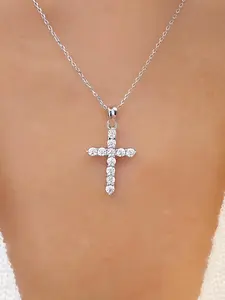 Women's Elegant Rhinestone Decorated Cross Pendant Necklace, Exquisite Trendy Pendant Necklace, Chic Jewelry As Gift for Girlfriend, Dainty Fashion Jewelry Faith Necklace