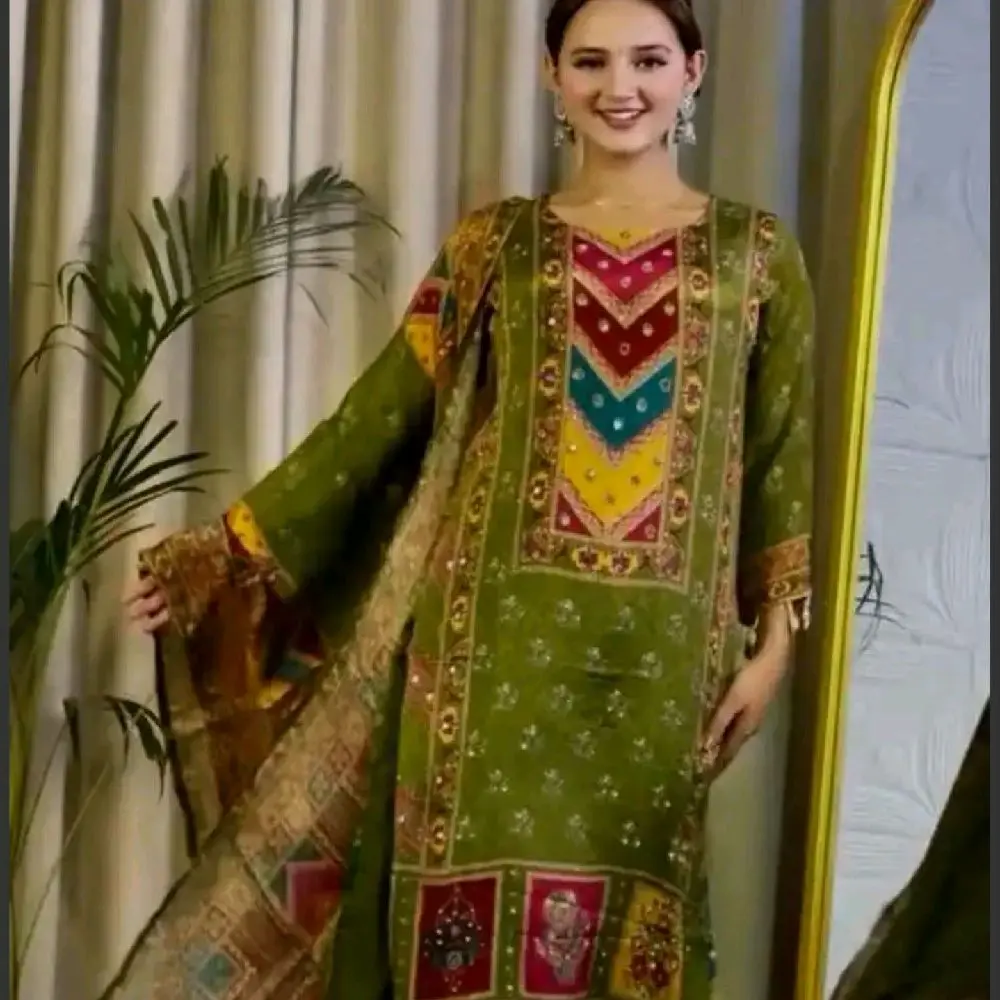 3 piece Salwar Kameez Ready-Made