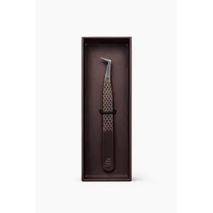 Sharp Edge Pro Tweezer